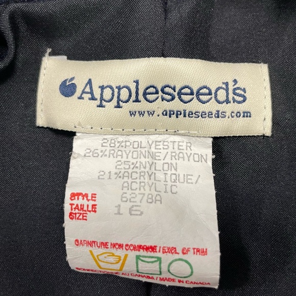 Vintage Formal or Business Casual APPLESEED 2 Piece LUXURY SUIT Blazer & Skirt - Picture 10 of 15